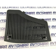 Накладка правой карты багажника Opel Zafira B 2005-2011 13131327